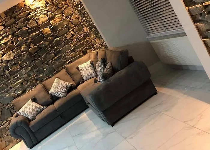 Lisvarna House Apartamento *