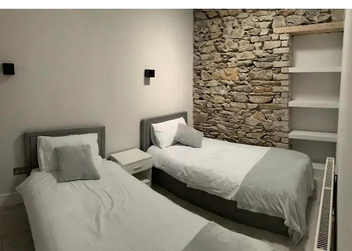 Lisvarna House * בונקראנה