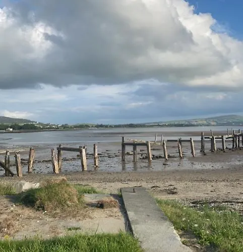 Daire Lisvarna House *